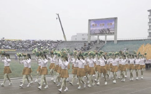 2017年坡道定點(diǎn)停車(chē)和起步操作技巧