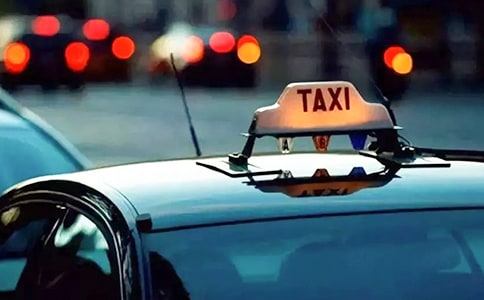 瘋狂出租車觀后感作文950字