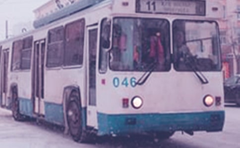 深夜里的未班公共汽車