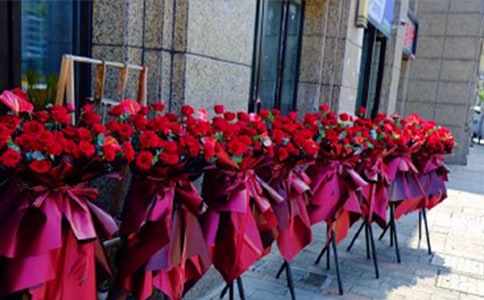 喬遷新居花籃的賀詞