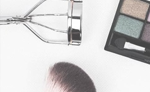 教你腮紅化妝技巧