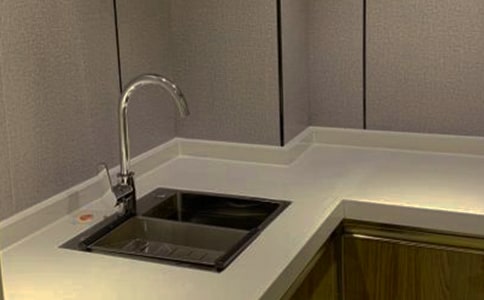 關(guān)于的色彩語言在舊木家具設(shè)計中的應(yīng)用