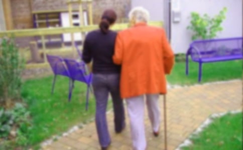 大學(xué)生敬老院社會(huì)實(shí)踐報(bào)告3000字