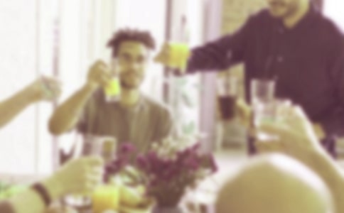 公司酒會(huì)邀請函范文