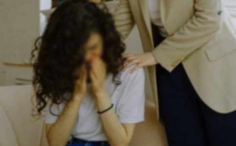 哭泣也美麗作文