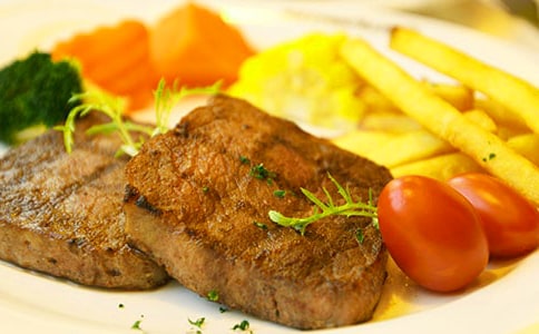 家庭牛排廣告語