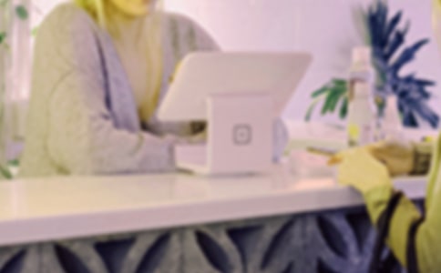 前臺(tái)個(gè)人十月份工作總結(jié)