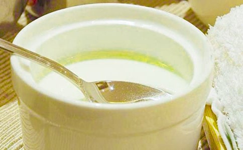 夏季冰飲之芒果酸奶冰飲