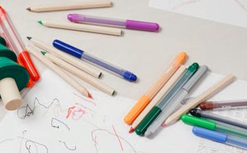 小豬買文具童話作文