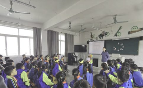 小學(xué)音樂課堂教學(xué)模式分析論文