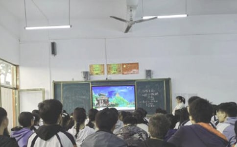 探索如何凸現(xiàn)音樂課堂中的音樂性