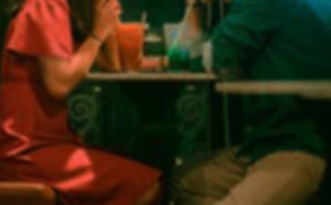 男生在約會時應(yīng)該怎么聊天-男生在約會時聊天的技巧