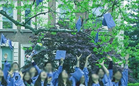 精選小學六年級畢業(yè)作文400字四篇