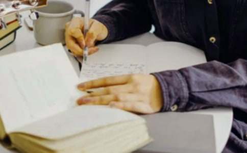 紅樓夢(mèng)一到五回讀后感