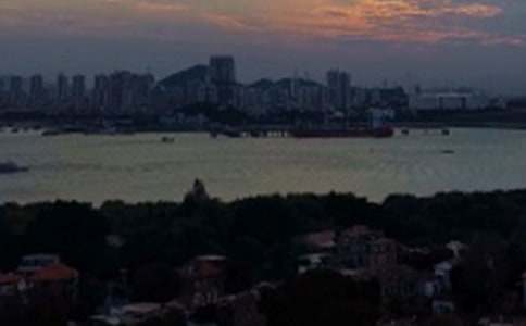 廈門鼓浪嶼導(dǎo)游詞12篇