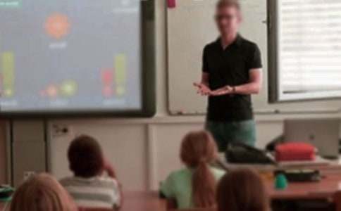 我的偶像老師七年級作文(精選14篇)