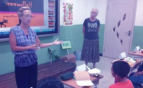 一個與眾不同的老師作文