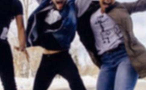 兩個(gè)青年學(xué)棋寓言故事