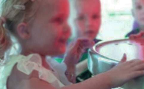 我的童年我的夢高一作文