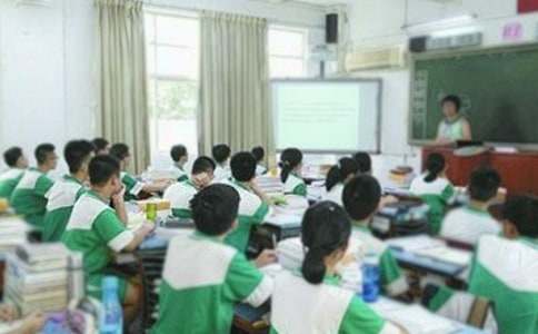 新學期開始果然好事多磨作文1200字