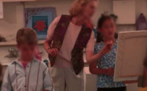 小班下學(xué)期幼兒園評(píng)語