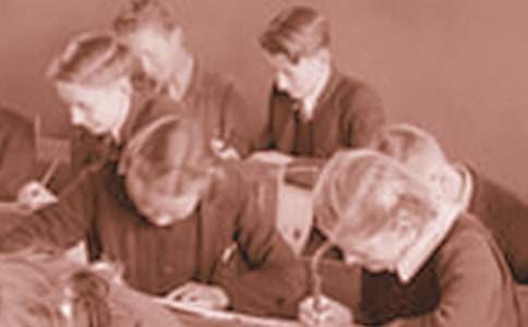 中學(xué)生交通安全倡議書精選12篇