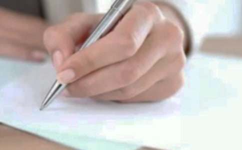 讓我們一起來(lái)關(guān)愛(ài)殘疾人吧_作文