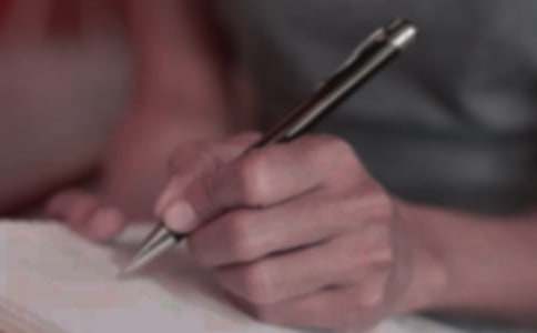 我心中最美的店員作文600字