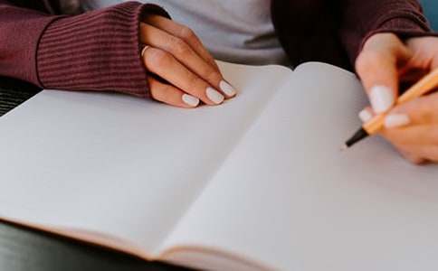 有關(guān)葉子作文錦集六篇