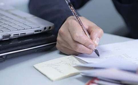 揚起自信的風(fēng)帆作文6篇